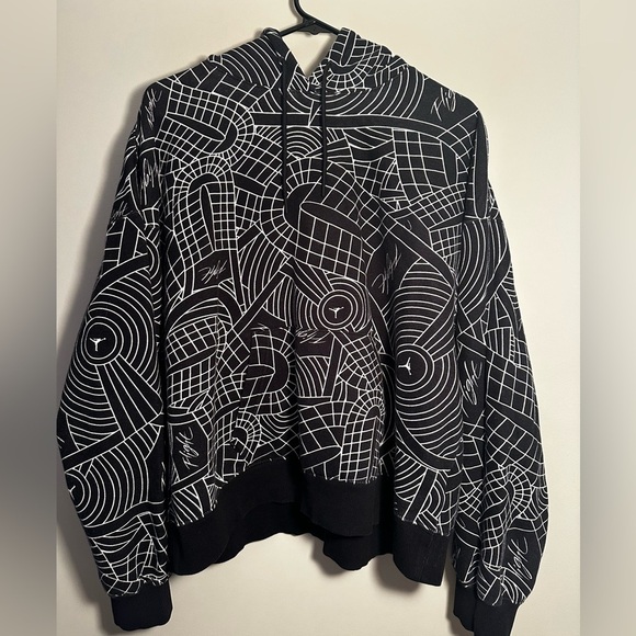 Two Jordan Hoodie with Spider-Like Graphics - Picture 4 of 14